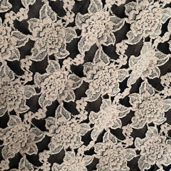 A’reve Lace Overlay Sleeveless Mini Dress M Cream - Picture 4 of 5